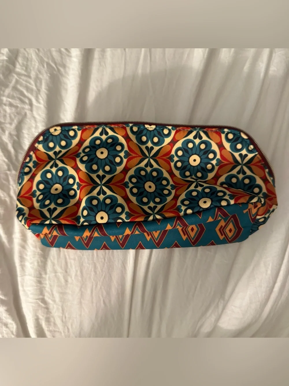New Estée Lauder Recycled Floral Makeup Travel Bag Pouch‎ Teal Gold Chain Charm